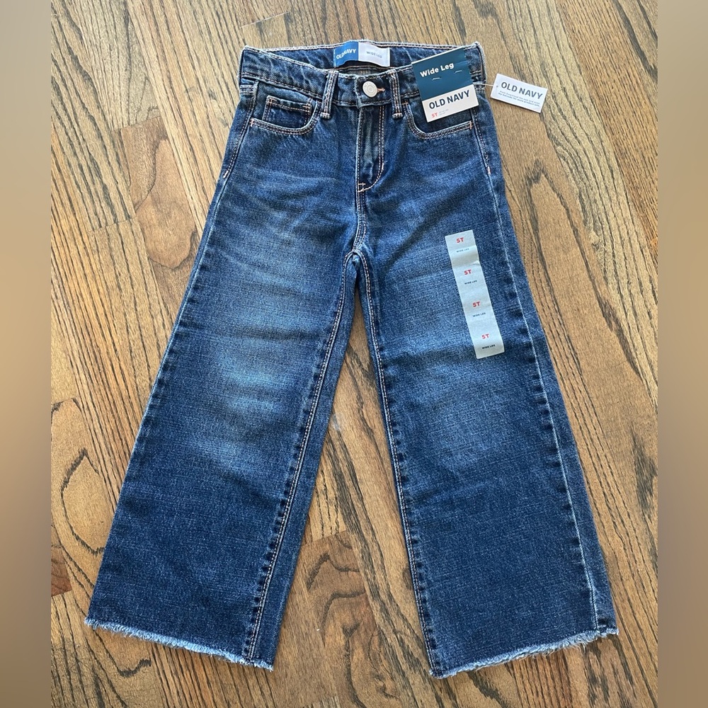 Girls denim- Old Navy NWT - Size 5t